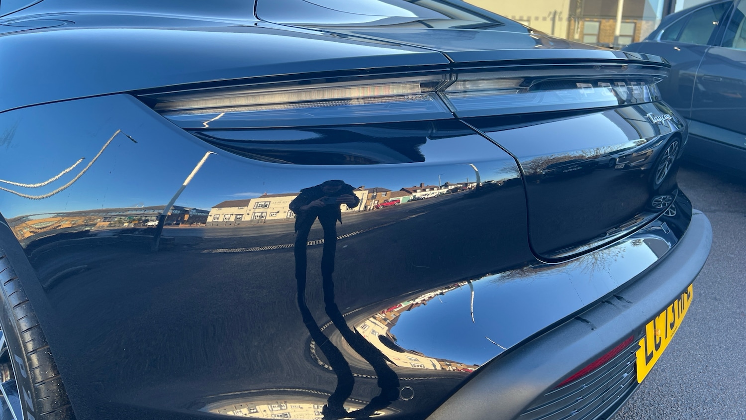 Used Porsche Taycan 2023 for sale - 77189173: Photo 19