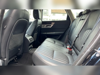 Used Jaguar XF 2019 for sale - 78633616: Photo