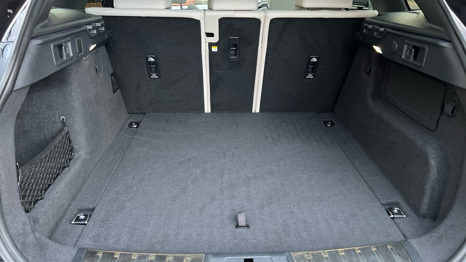 Used Jaguar F-Pace 2023 for sale - 77107556: Photo 10