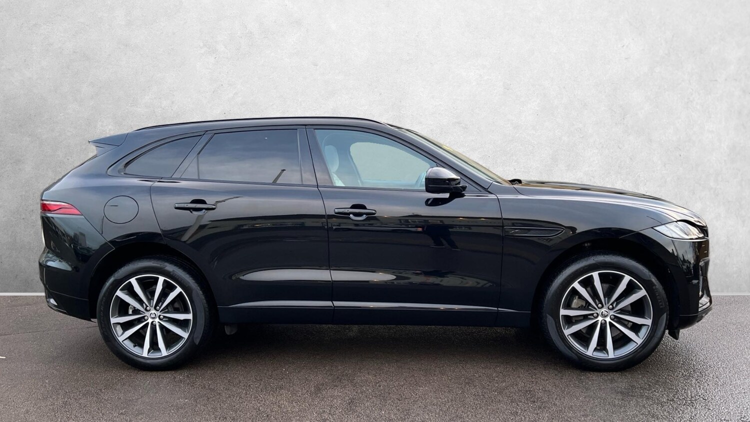 Used Jaguar F-Pace 2023 for sale - 77107556: Photo 5