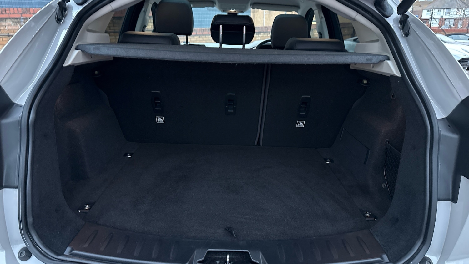 Used Jaguar E-Pace 2018 for sale - 76482779: Photo 10