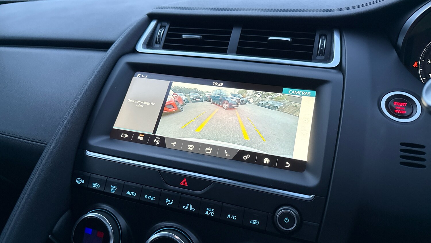 Used Jaguar E-Pace 2018 for sale - 76482779: Photo 12