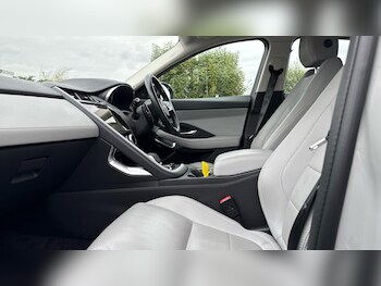 Used Jaguar E-Pace 2022 for sale - 76119600: Photo