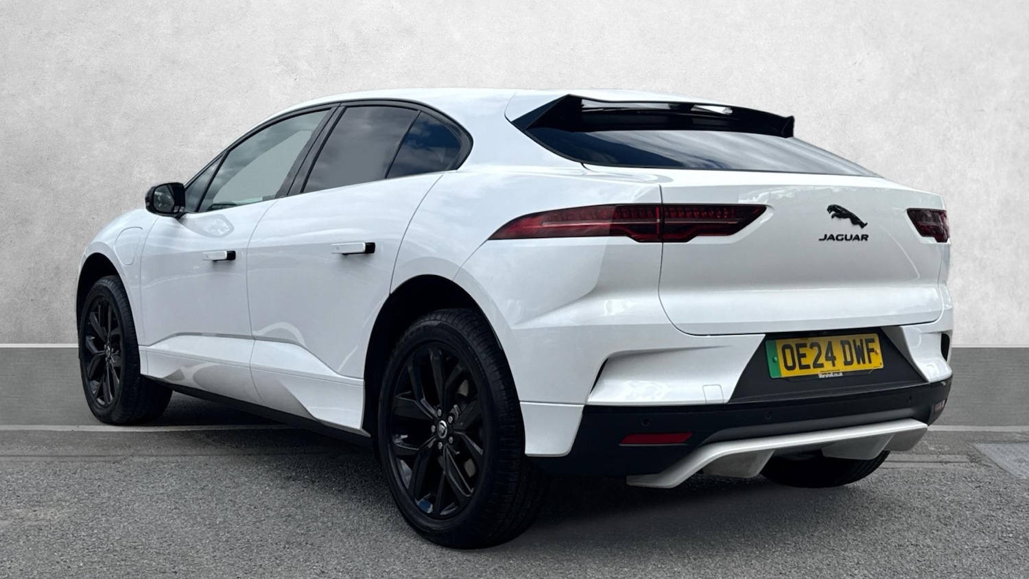 Used Jaguar I-Pace 2024 for sale - 76040505: Photo 2