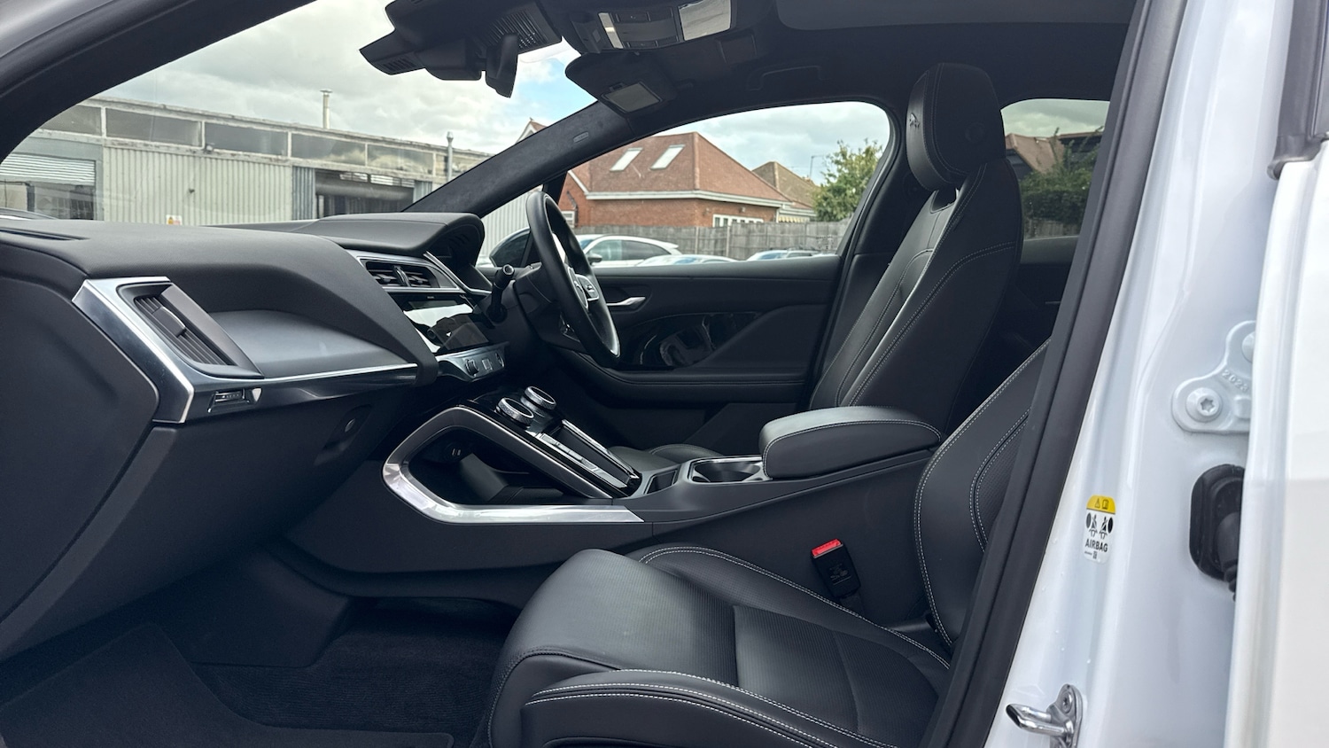 Used Jaguar I-Pace 2024 for sale - 76040505: Photo 3
