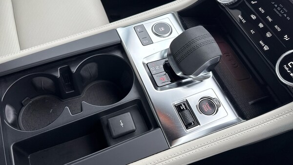 Used Jaguar F-Pace 2023 for sale - 76281295: Photo 13