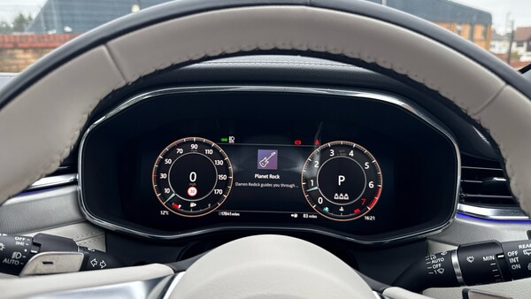 Used Jaguar F-Pace 2023 for sale - 76281295: Photo 16