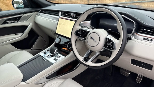 Used Jaguar F-Pace 2023 for sale - 76281295: Photo 22