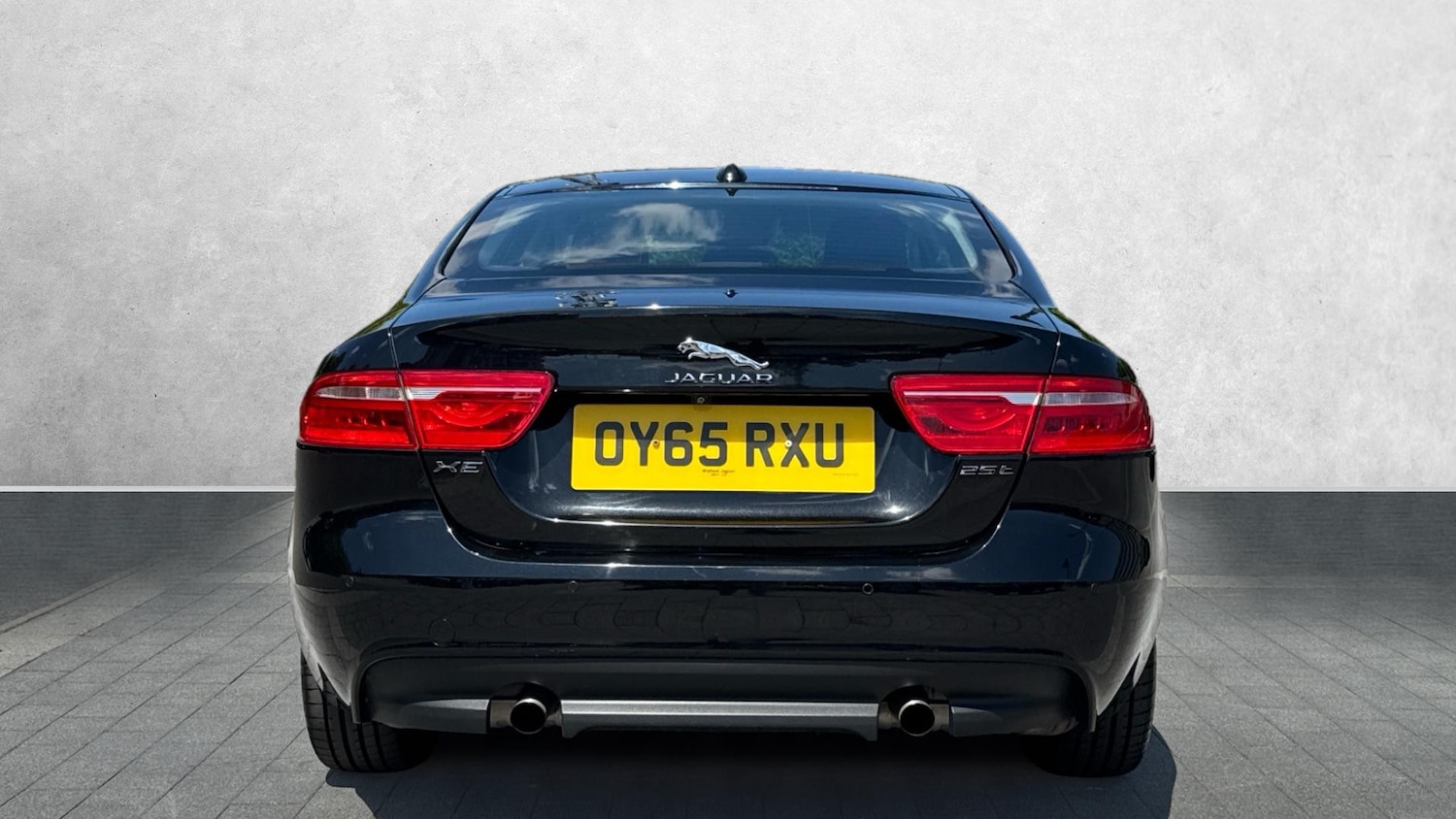 Used Jaguar XE 2015 for sale - 76106997: Photo 6