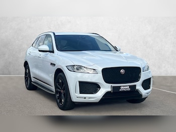 Used Jaguar F-Pace 2020 for sale - 75899121: Photo