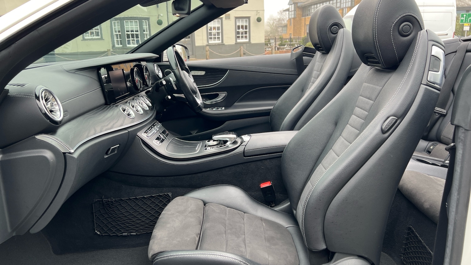 Used Mercedes-Benz E Class 2018 for sale - 77766768: Photo 3