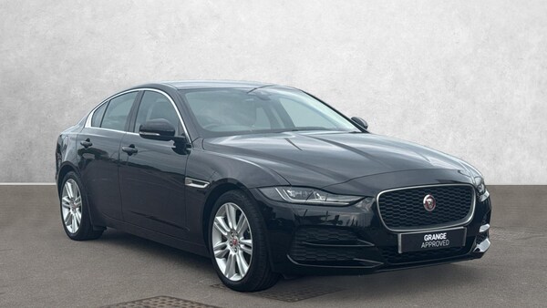 Used Jaguar XE 2020 for sale - 74563199: Photo 1