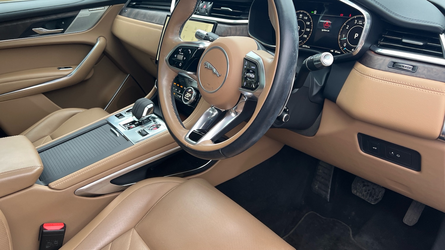 Used Jaguar F-Pace 2021 for sale - 77303544: Photo 22