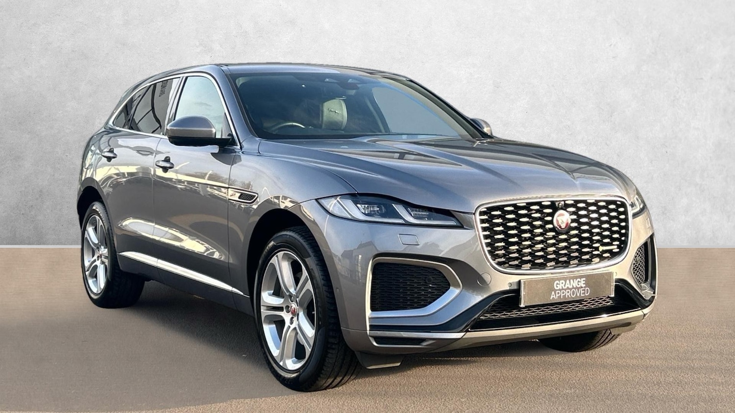 Used Jaguar F-Pace 2021 for sale - 76583117: Photo 1