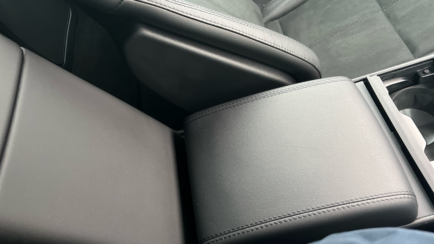 Used Jaguar F-Type 2022 for sale - 76770130: Photo 18