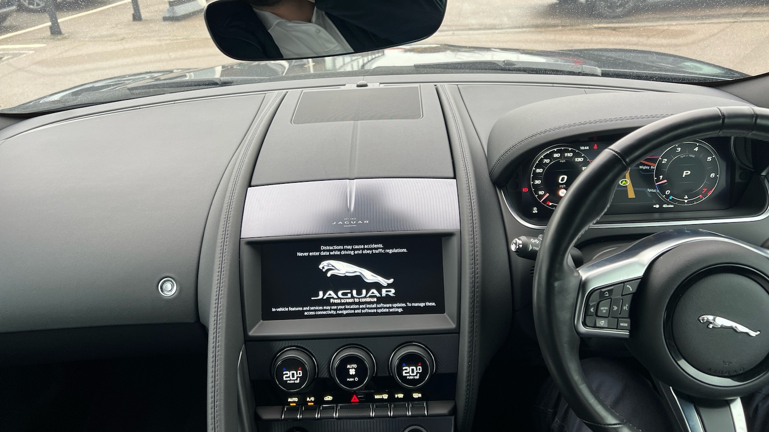 Used Jaguar F-Type 2022 for sale - 76770130: Photo 9