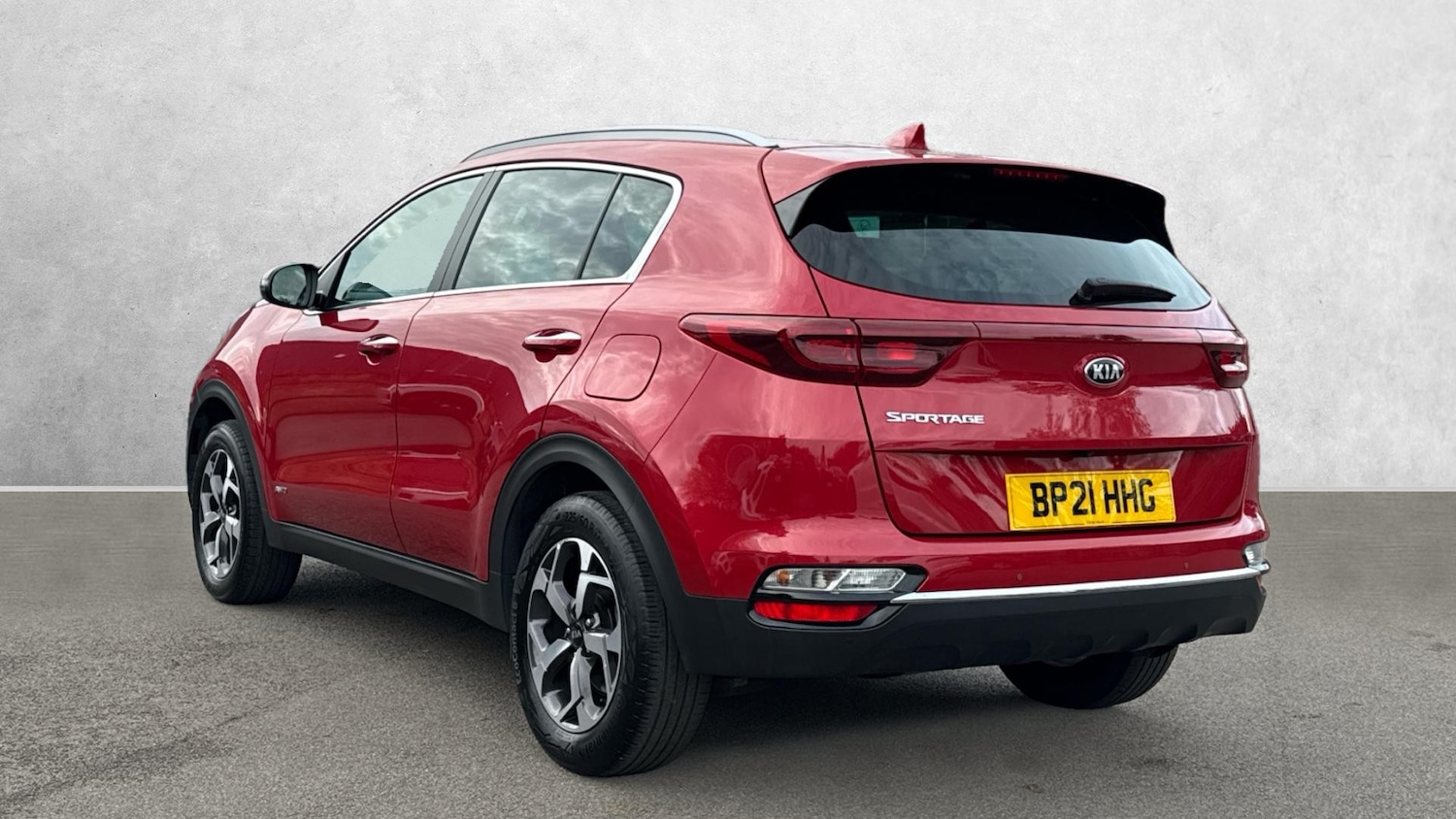 Used Kia Sportage 2021 for sale - 76570932: Photo 2