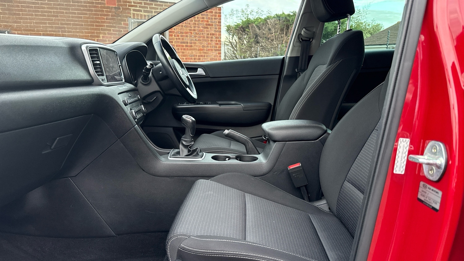 Used Kia Sportage 2021 for sale - 76570932: Photo 3