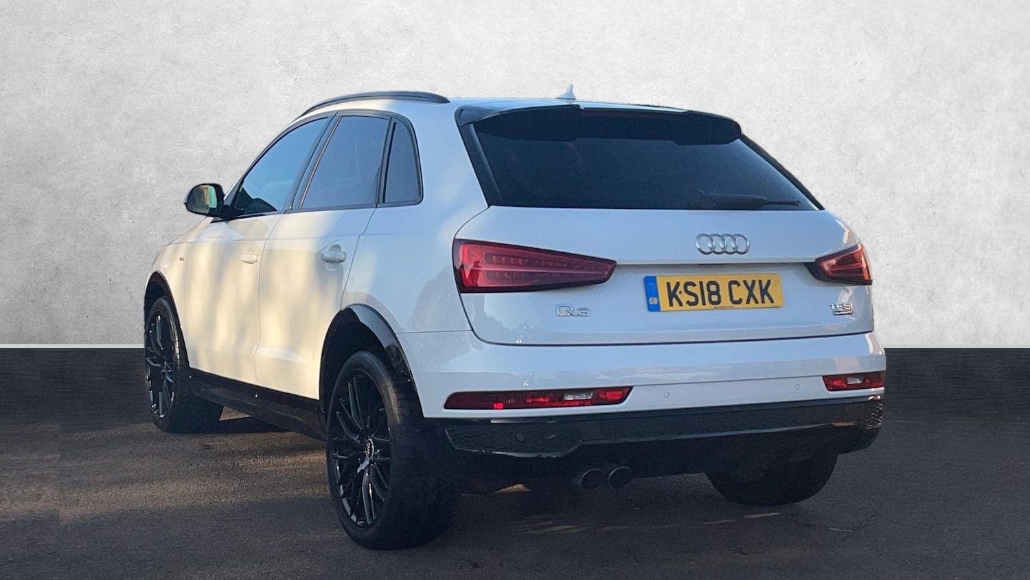 Used Audi Q3 2018 for sale - 76655796: Photo 2