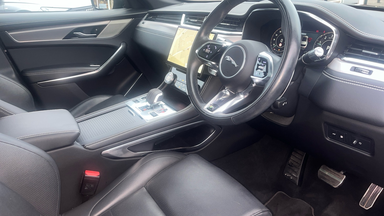 Used Jaguar F-Pace 2022 for sale - 76346907: Photo 22