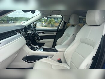 Used Jaguar F-Pace 2022 for sale - 75309141: Photo