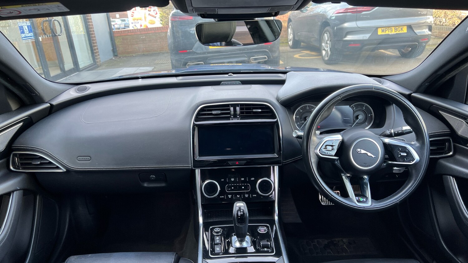 Used Jaguar XE for sale - 77721118: Photo 9