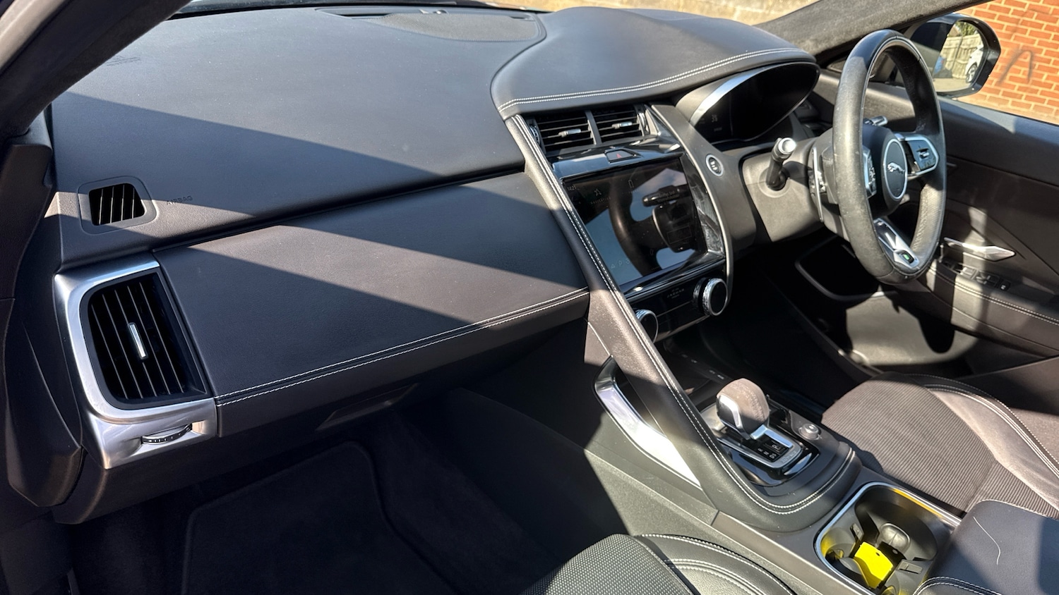 Used Jaguar E-Pace 2021 for sale - 76119559: Photo 23
