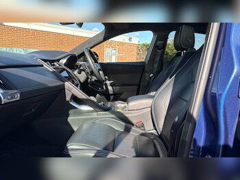 Used Jaguar E-Pace 2021 for sale - 76119559: Photo