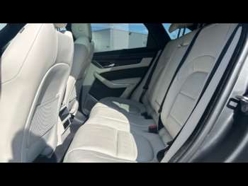 Used Jaguar F-Pace 2022 for sale - 75049123: Photo