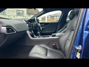Used Jaguar XE 2021 for sale - 74785860: Photo