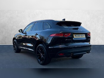 Used Jaguar F-Pace 2018 for sale - 76559661: Photo
