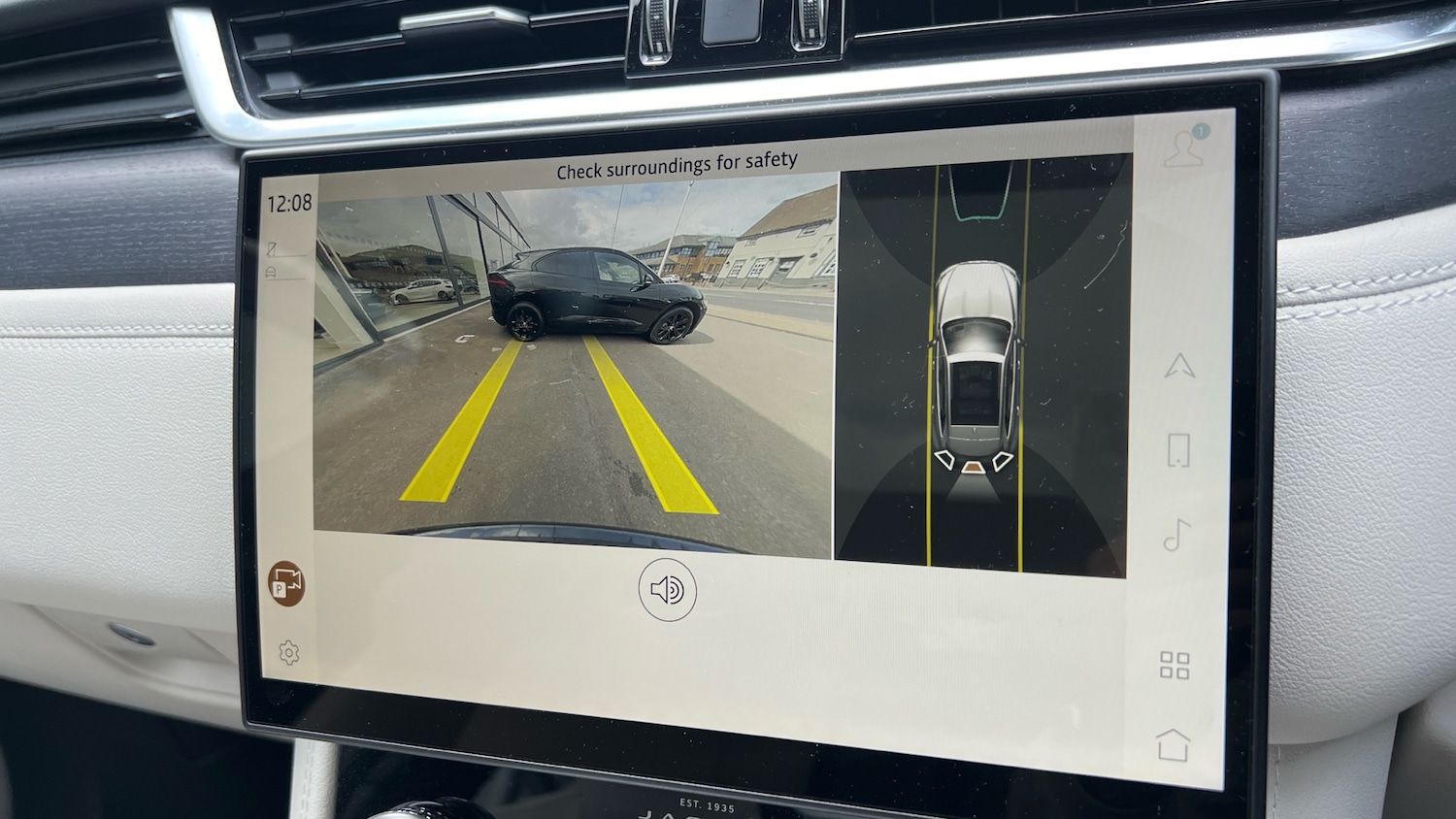 Used Jaguar F-Pace 2024 for sale - 78145928: Photo 12