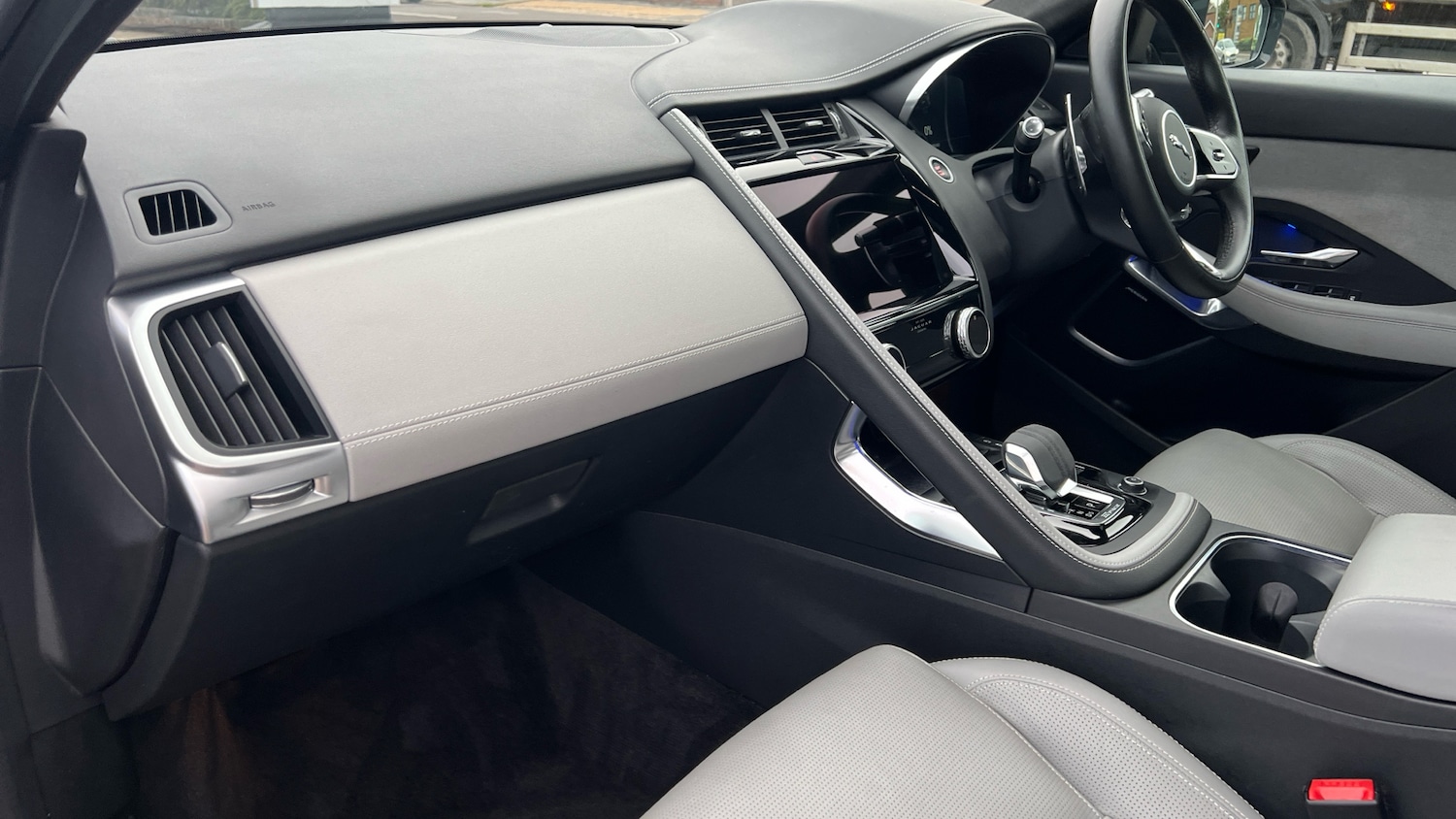 Used Jaguar E-Pace 2022 for sale - 75899015: Photo 23