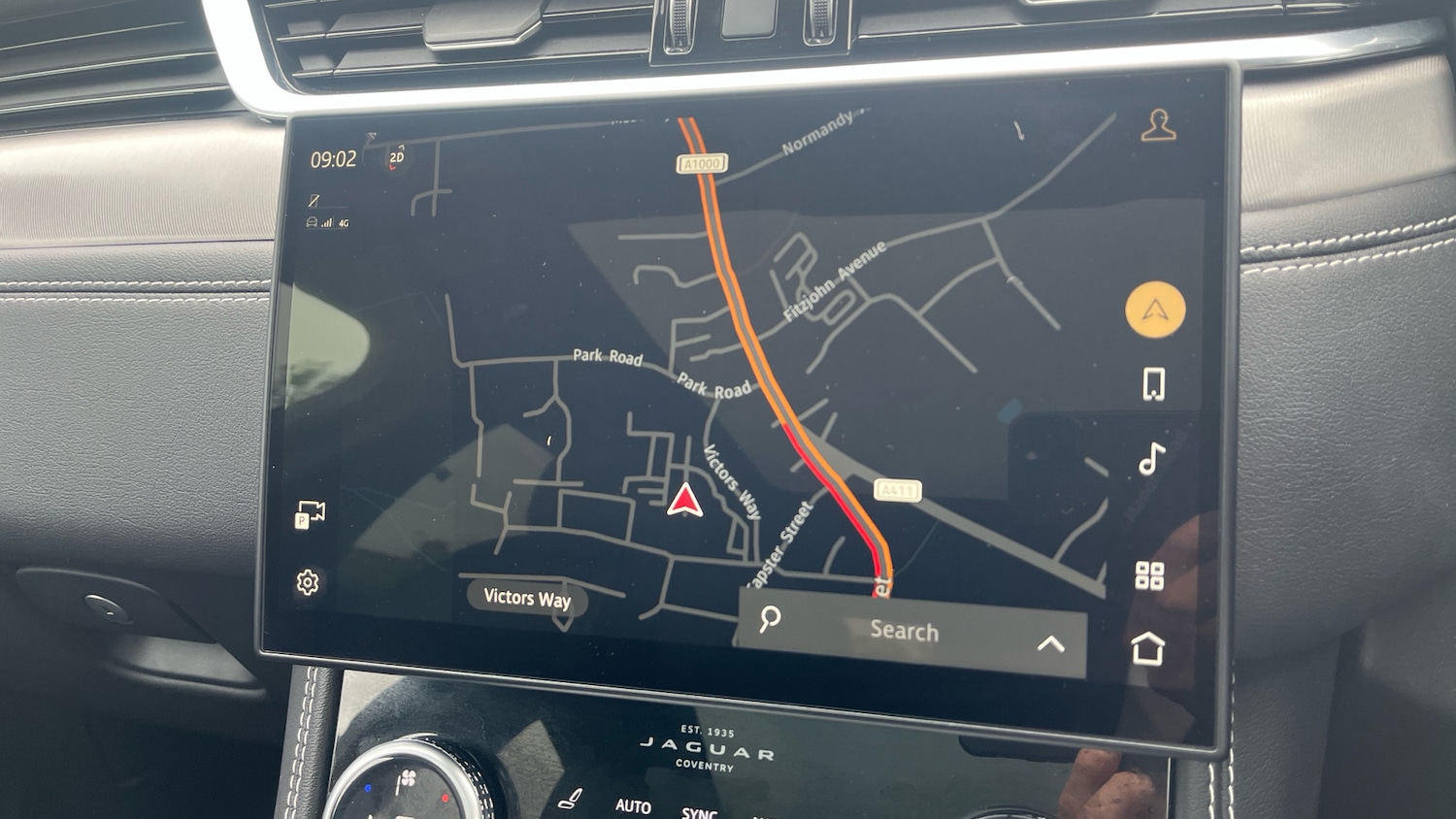 Used Jaguar F-Pace 2023 for sale - 76454977: Photo 11