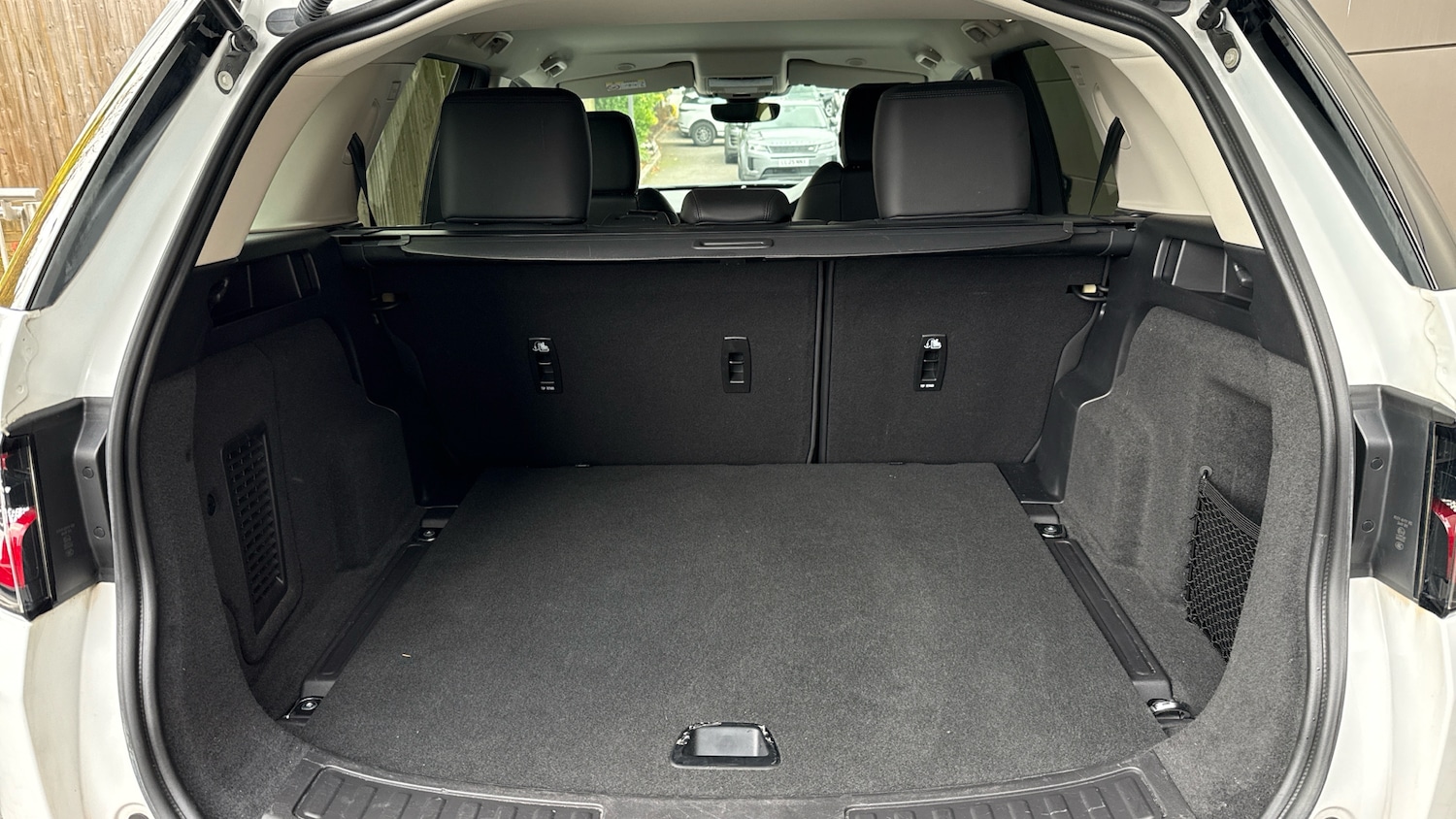 Used Land Rover Discovery Sport 2023 for sale - 77452923: Photo 10