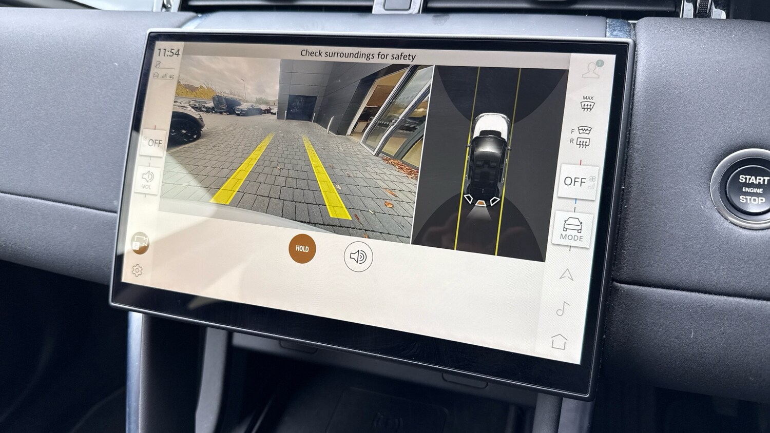 Used Land Rover Discovery Sport 2023 for sale - 77452923: Photo 12