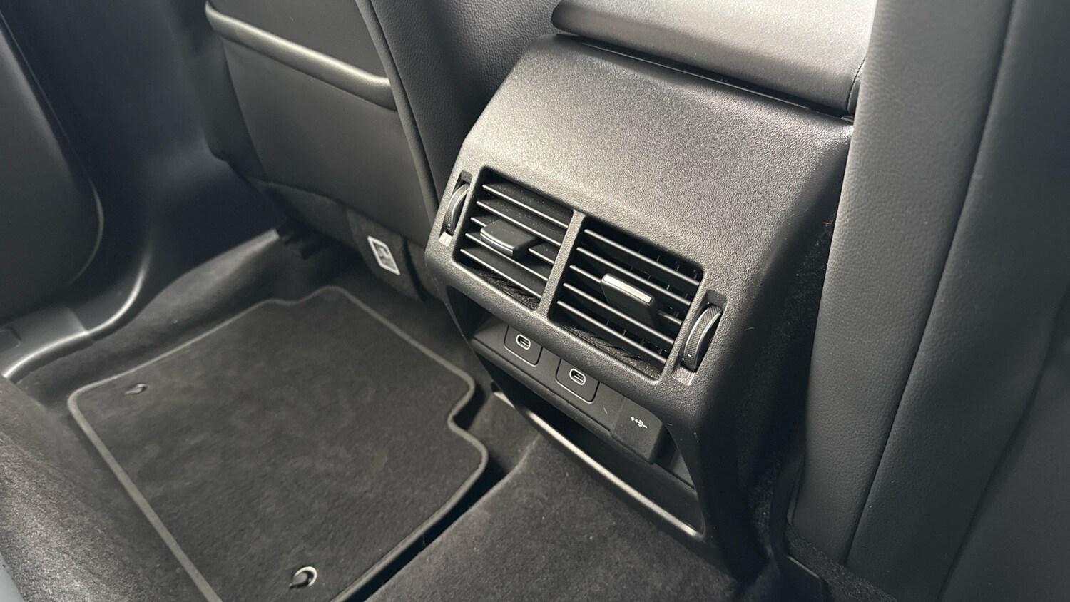 Used Land Rover Discovery Sport 2023 for sale - 77452923: Photo 18