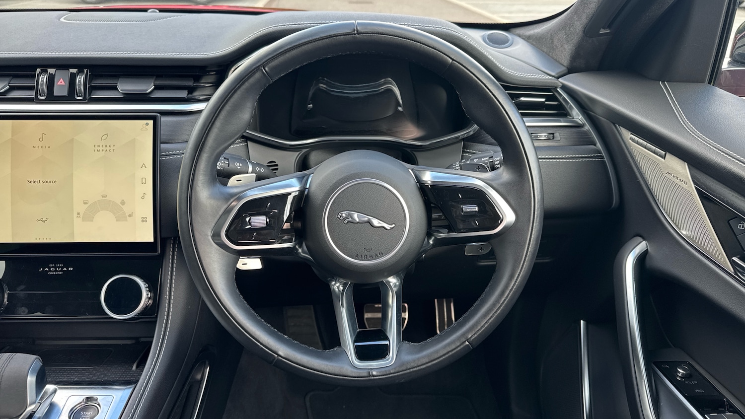 Used Jaguar F-Pace 2023 for sale - 76699585: Photo 15