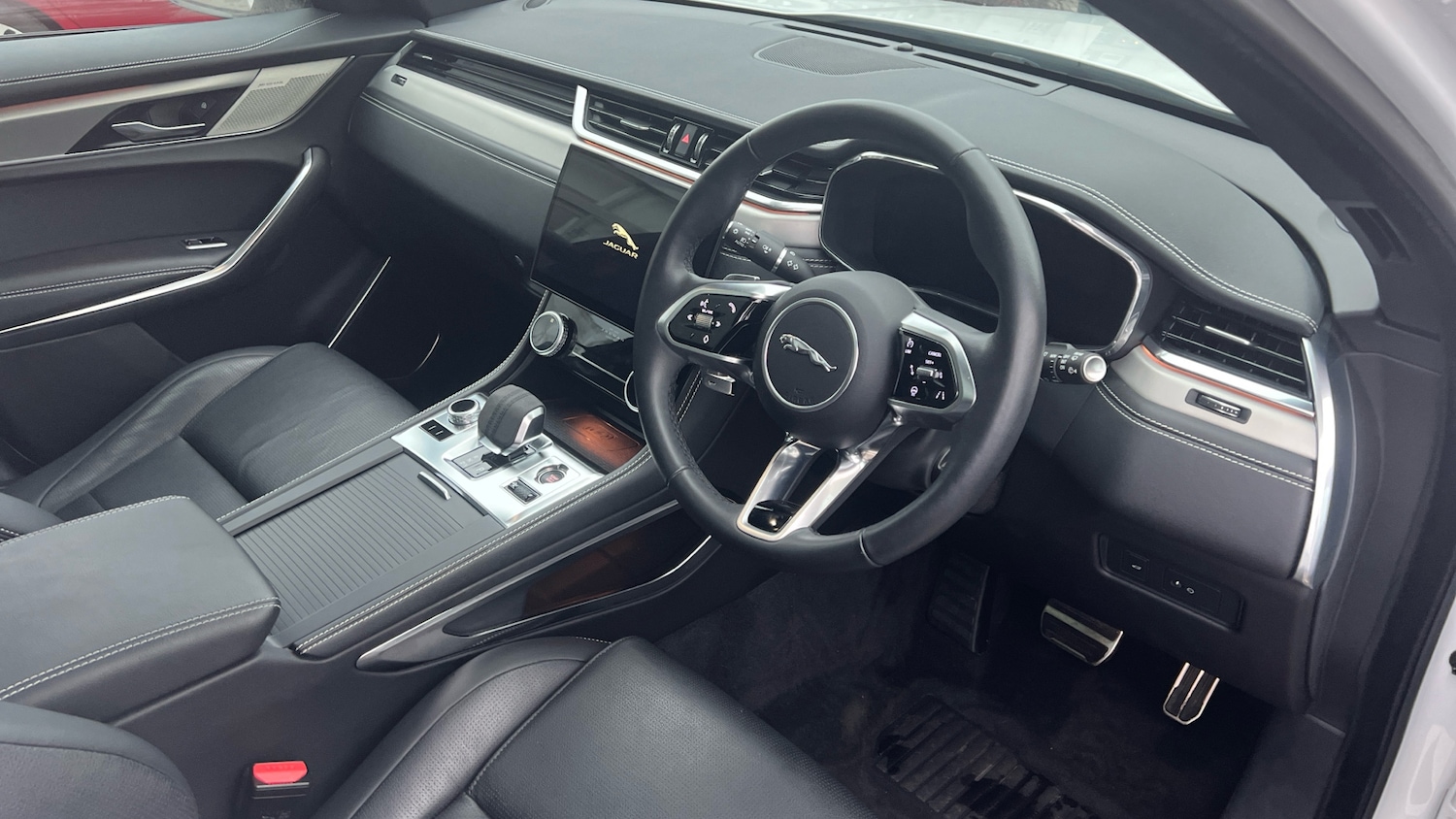 Used Jaguar F-Pace 2023 for sale - 77409404: Photo 22