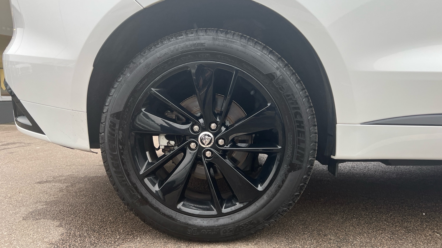 Used Jaguar F-Pace 2023 for sale - 77409404: Photo 8