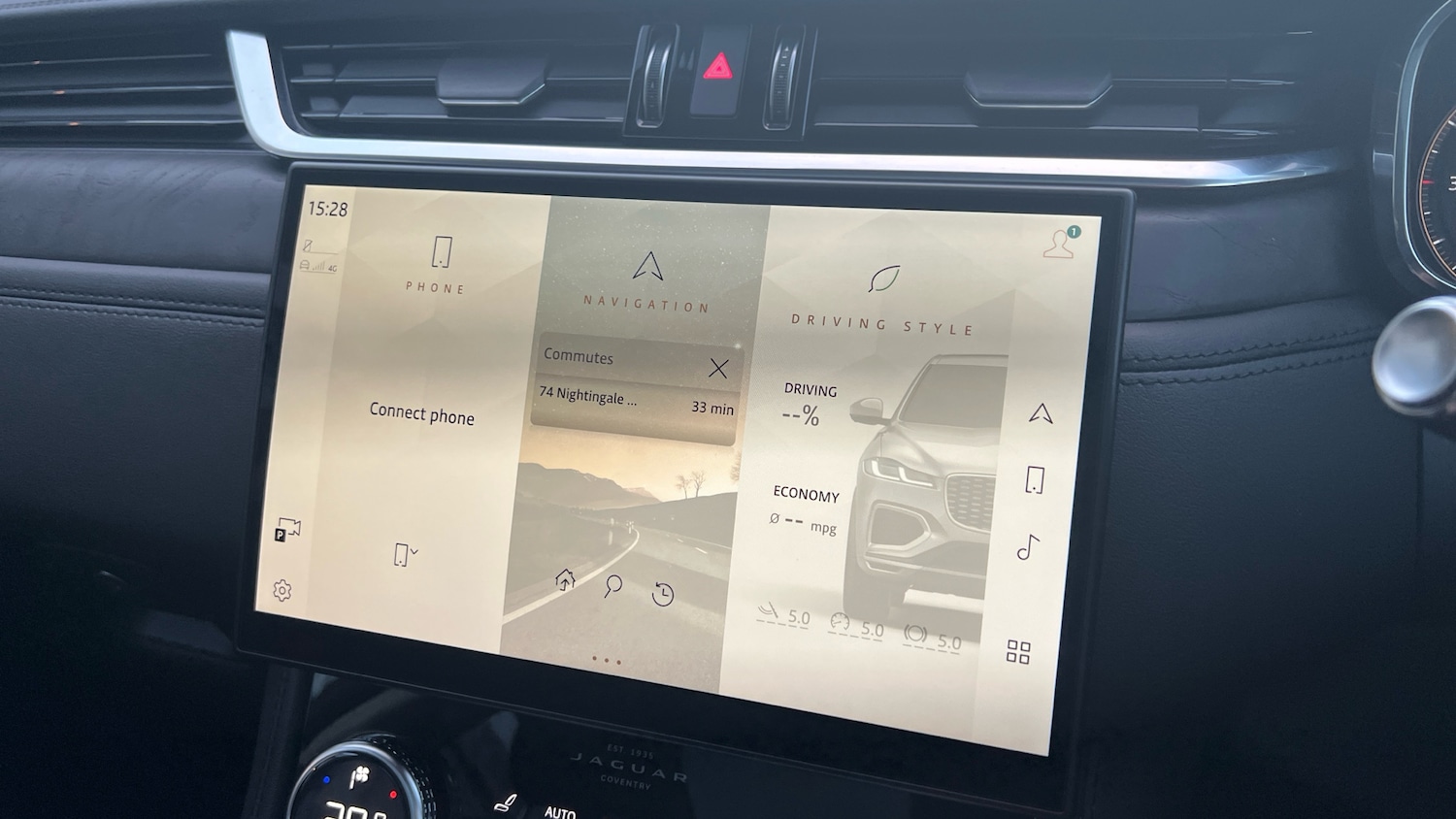 Used Jaguar F-Pace 2022 for sale - 76784914: Photo 14