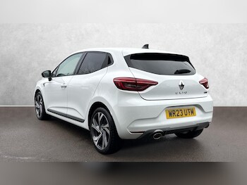 Used Renault Clio 2023 for sale - 77409414: Photo