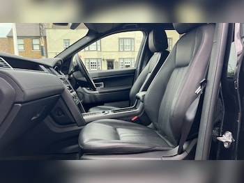 Used Land Rover Discovery Sport 2019 for sale - 78739886: Photo