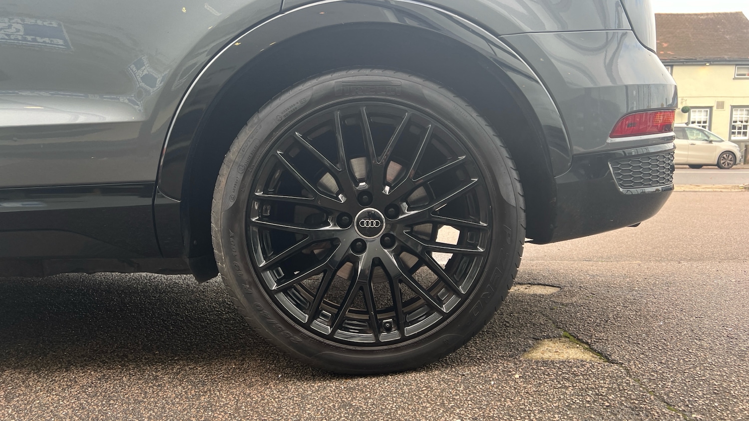 Used Audi Q3 2017 for sale - 76368840: Photo 8