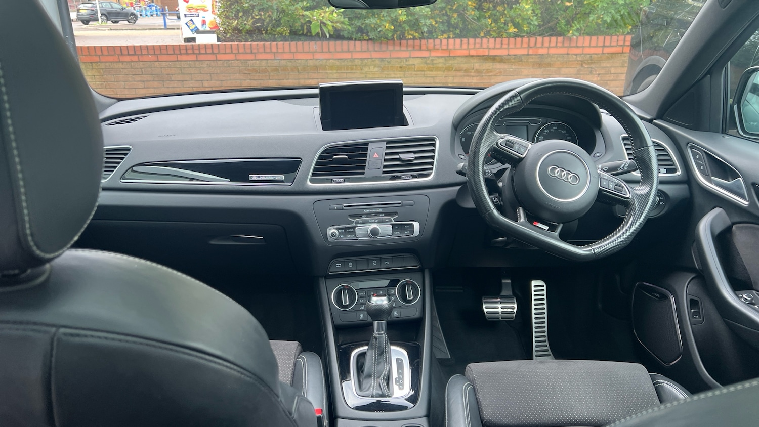 Used Audi Q3 2017 for sale - 76368840: Photo 9
