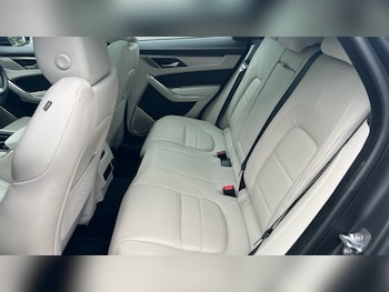 Used Jaguar F-Pace 2022 for sale - 75621549: Photo