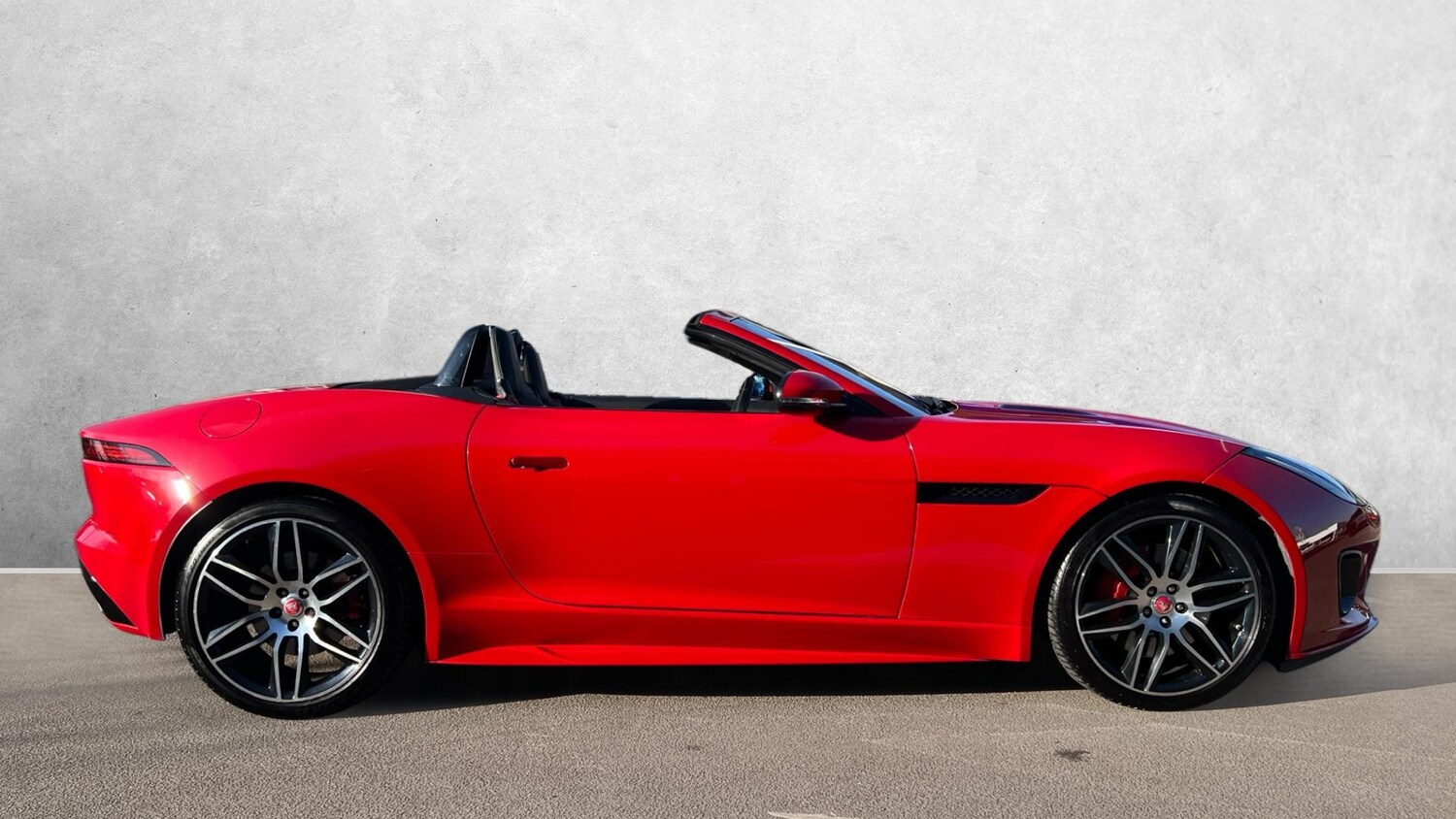 Used Jaguar F-Type for sale - 77721115: Photo 5