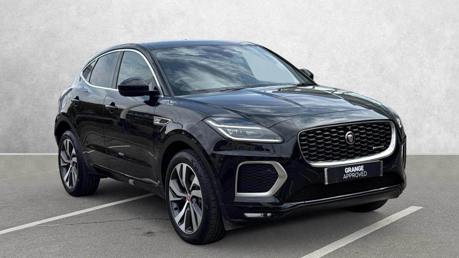 Used Jaguar E-Pace 2022 for sale - 76030177: Photo 1