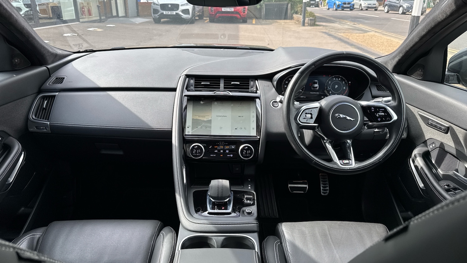 Used Jaguar E-Pace 2022 for sale - 76030177: Photo 9