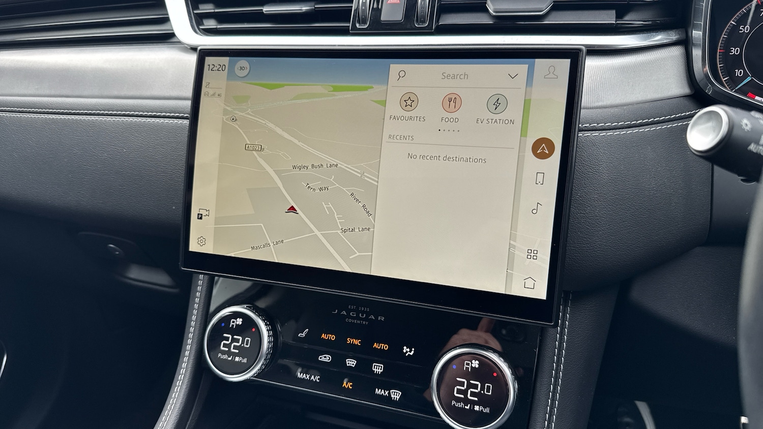 Used Jaguar F-Pace 2023 for sale - 77572529: Photo 11